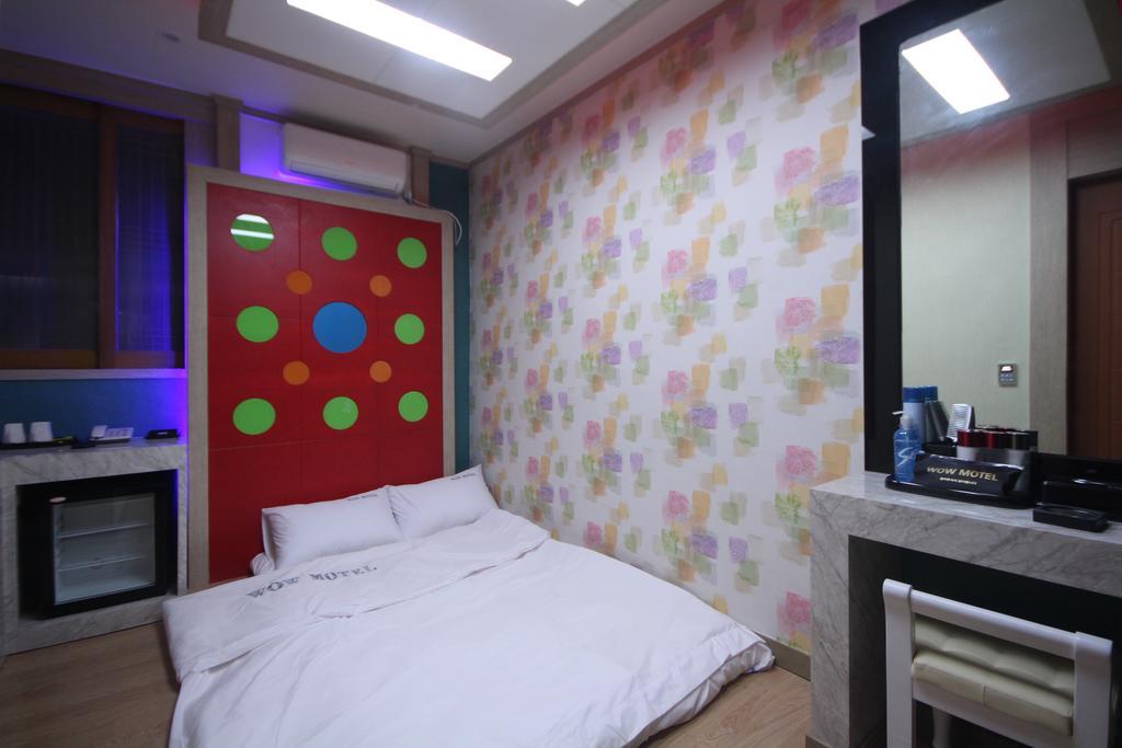 Pohang Wow Motel Zimmer foto